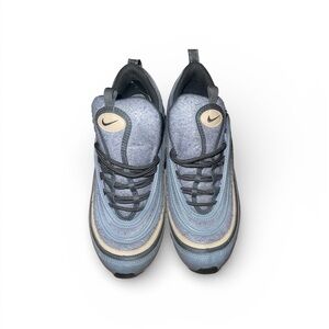 Nike Men's Sneakers in Blue and Cream